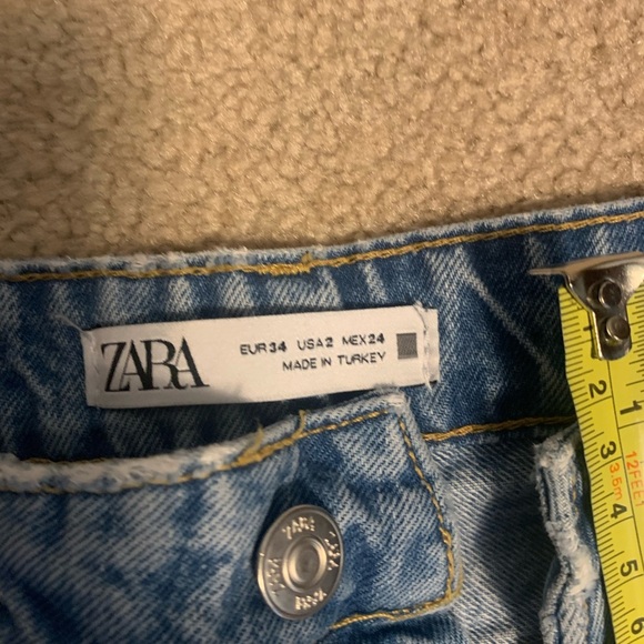 Zara Women's Blue Jeans - Picture 3 of 7